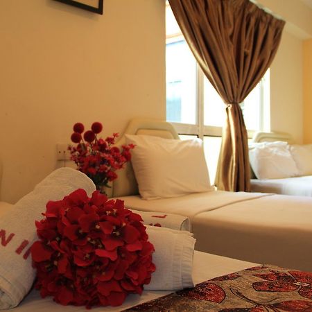 Sun Inns Hotel Sitiawan Ngoại thất bức ảnh