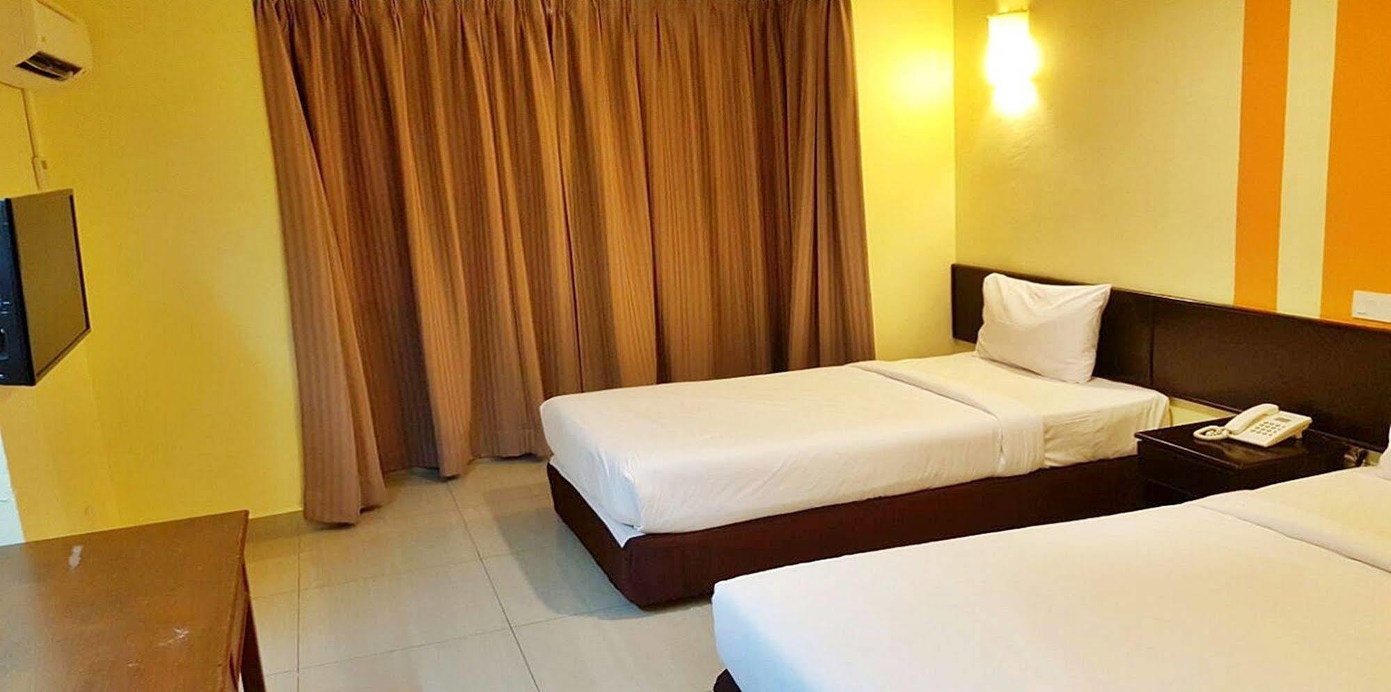 Sun Inns Hotel Sitiawan Ngoại thất bức ảnh