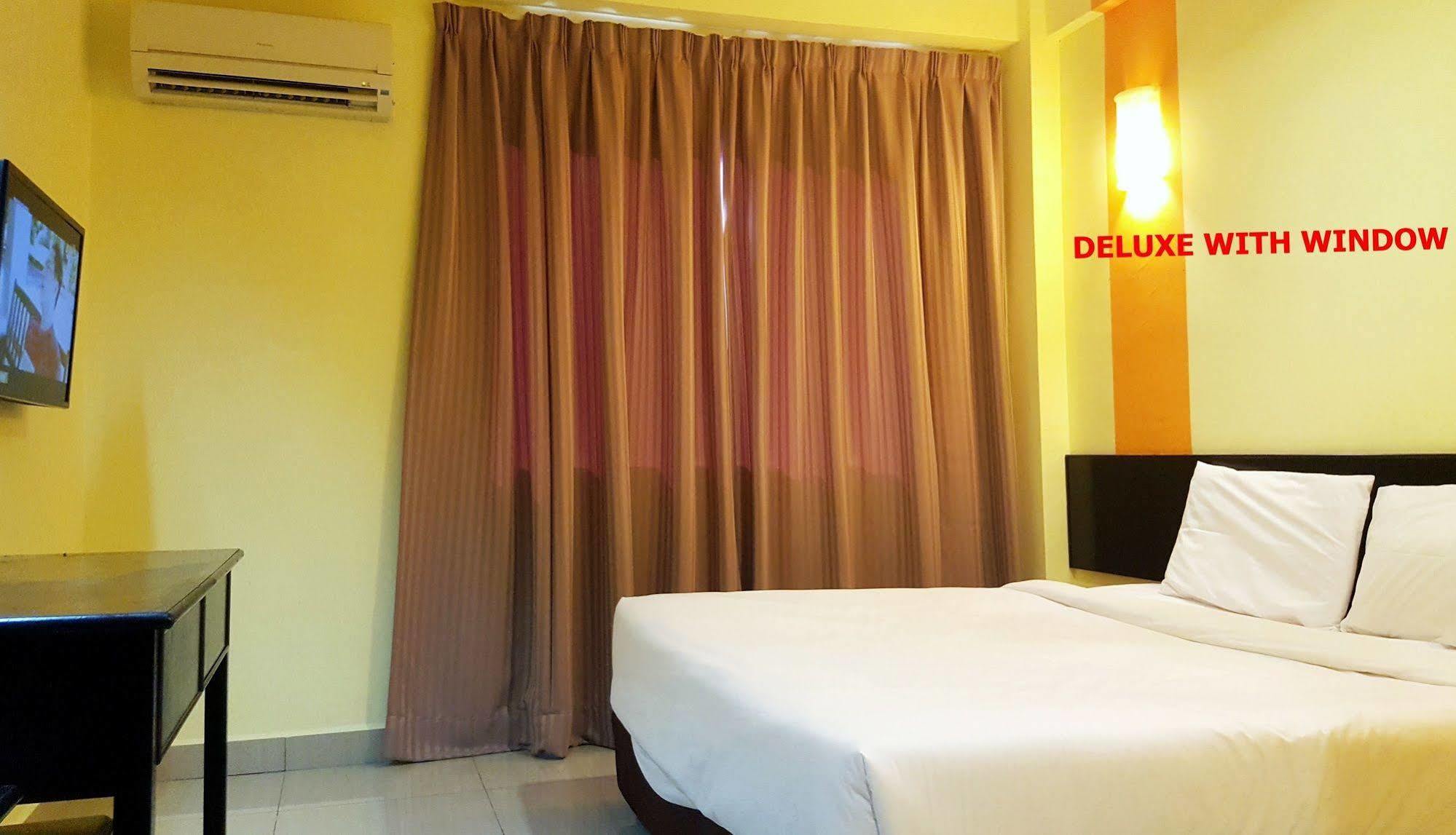 Sun Inns Hotel Sitiawan Ngoại thất bức ảnh