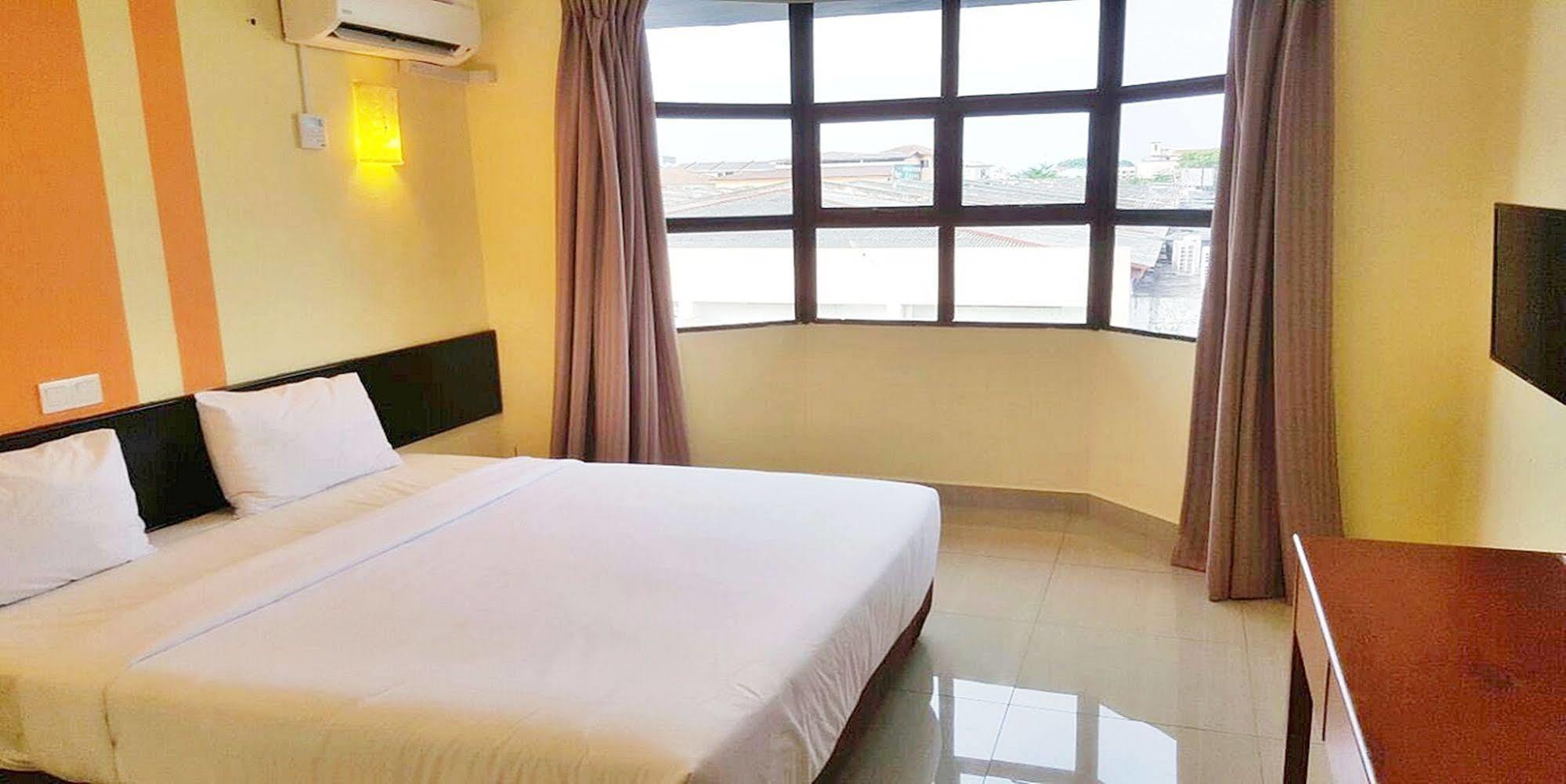 Sun Inns Hotel Sitiawan Ngoại thất bức ảnh